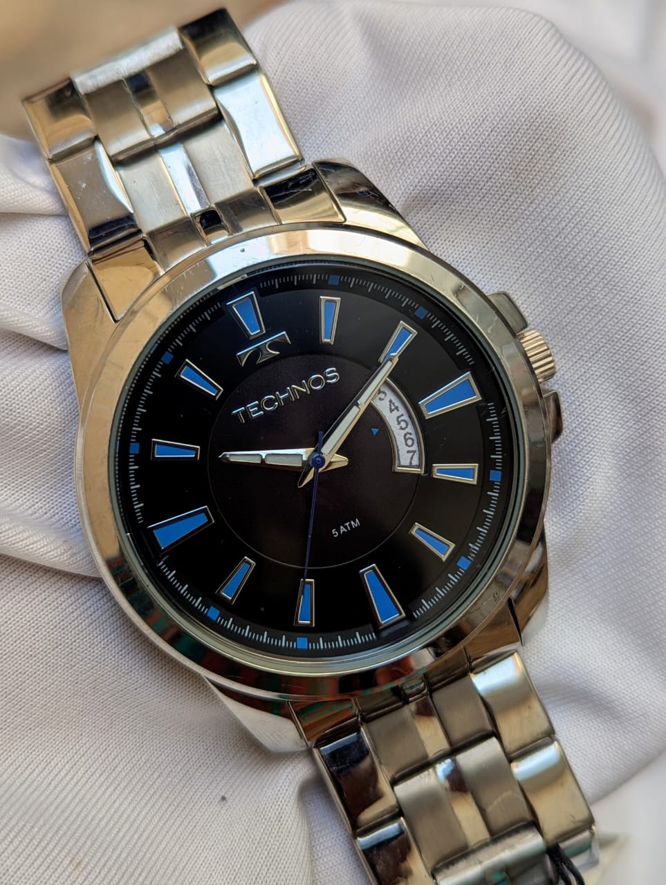 TECHNOS