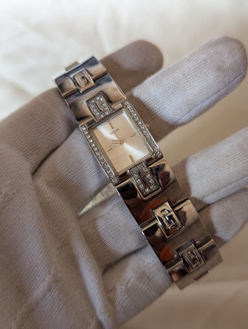 GUESS LUXURY WATCH