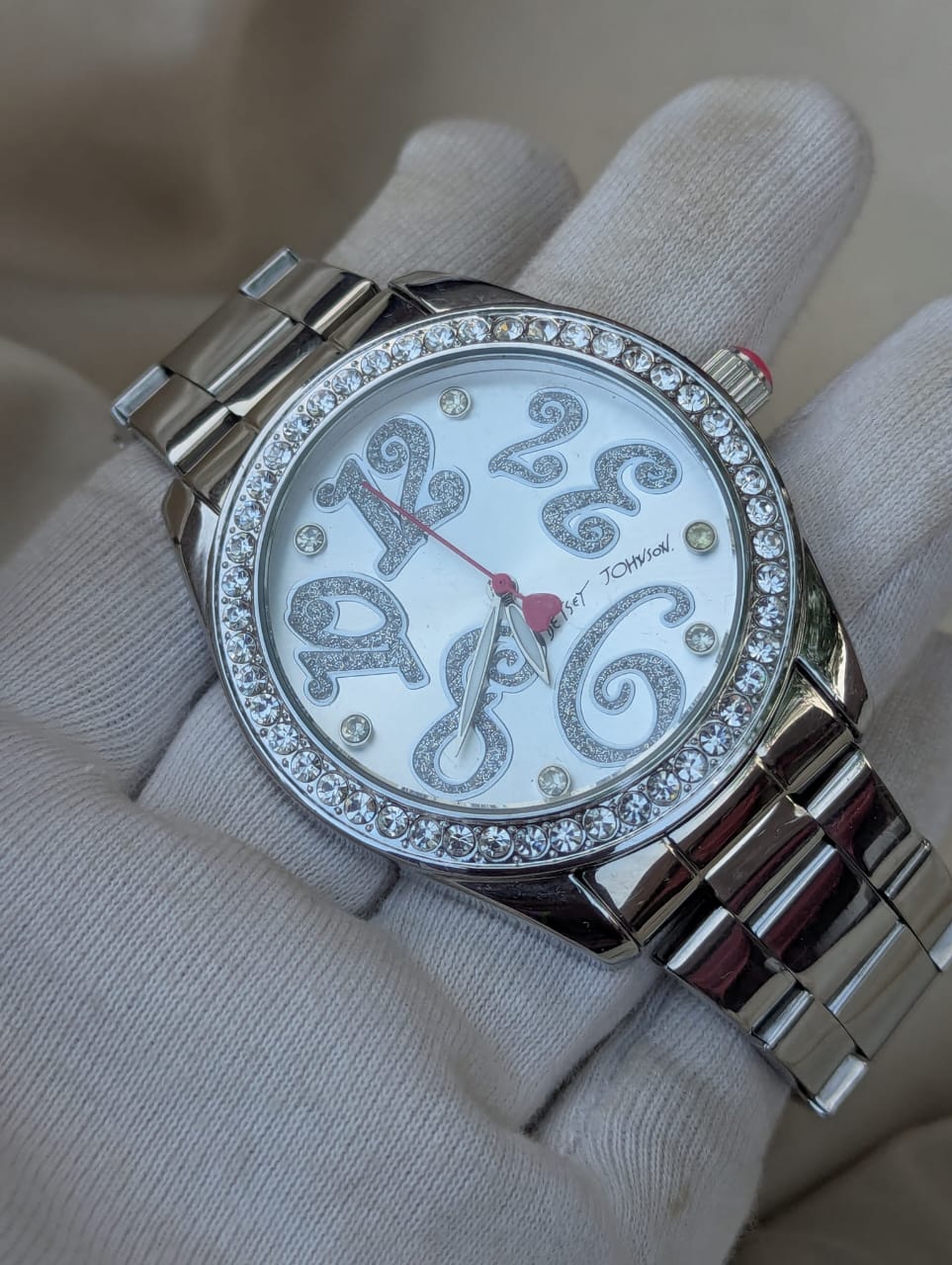 BETSEY JOHNSON
